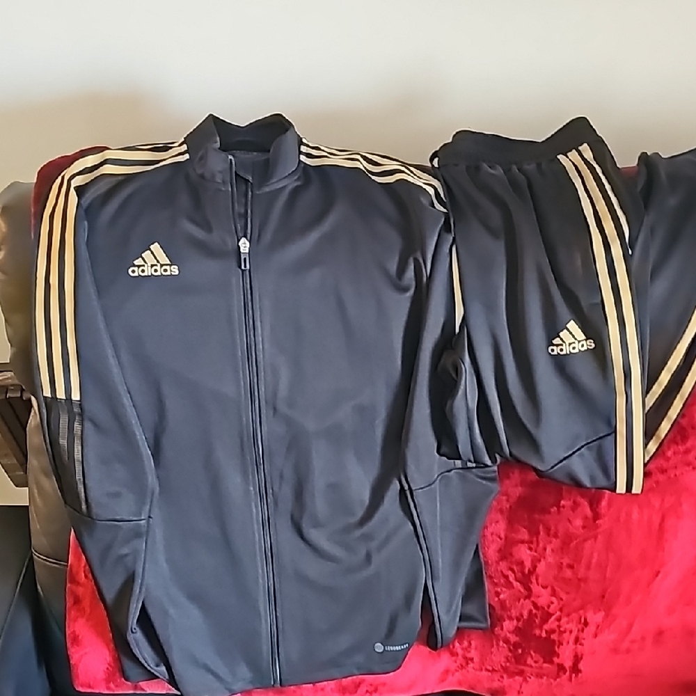 Adidas Men's Black Jacket & Pants Set
